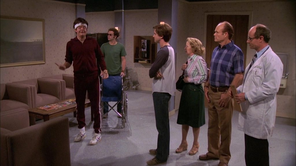 ASICS Onitsuka Tiger Footwear of Ashton Kutcher as Michael Kelso in That '70s Show S06E01 “The Kids are Alright” (2003) (Image 2)