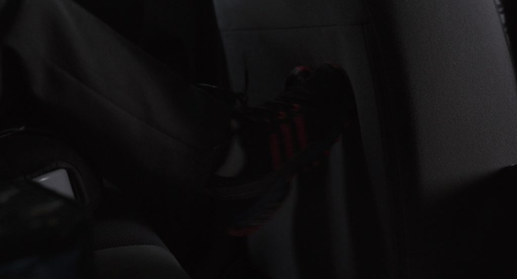 Adidas Boys Black Sneakers in Tully (2018) (Image 2)