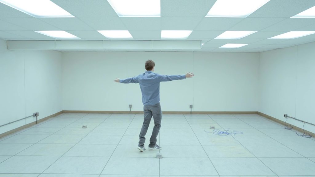 Adidas Grey Shoes Worn by Thomas Middleditch in Silicon Valley - Grow Fast or Die Slow (2018) (Image 4)