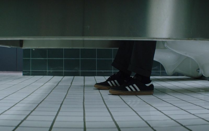 Adidas Men's Shoes of Joe Keery as Walter ‘Keys' McKeys in Free Guy (2021) (Image 1)