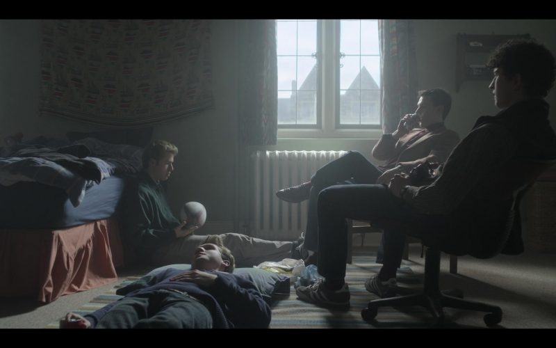 Adidas Men's Sneakers in The Crown S06E07 “Alma Mater” (2023) (Image 1)