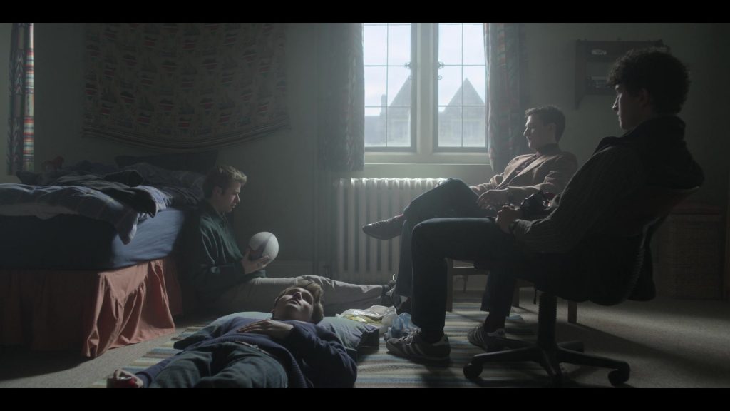 Adidas Men's Sneakers in The Crown S06E07 “Alma Mater” (2023) (Image 4)