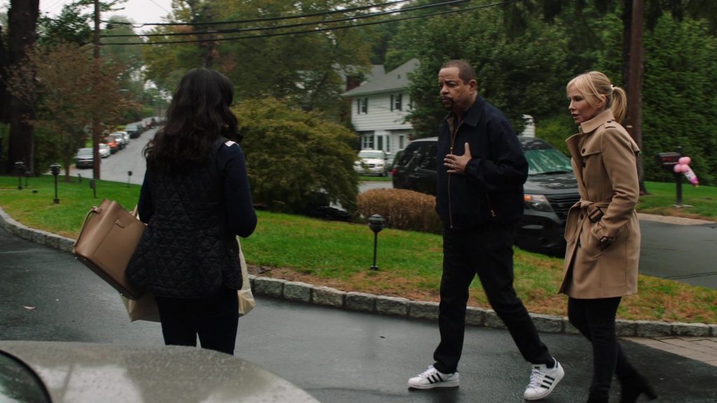 Adidas Men's Sneakers of Ice-T as Detective Odafin ‘Fin' Tutuola in Law & Order - Special Victims Unit S24E07 “Dead Ball” (2022) (Image 2)