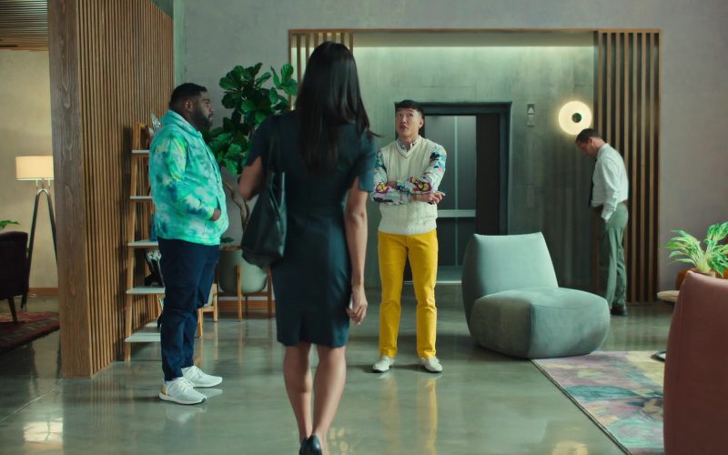 Adidas Men's Sneakers of Ron Funches as Howard in Loot S01E03 “Hot Seat” (2022) (Image 1)