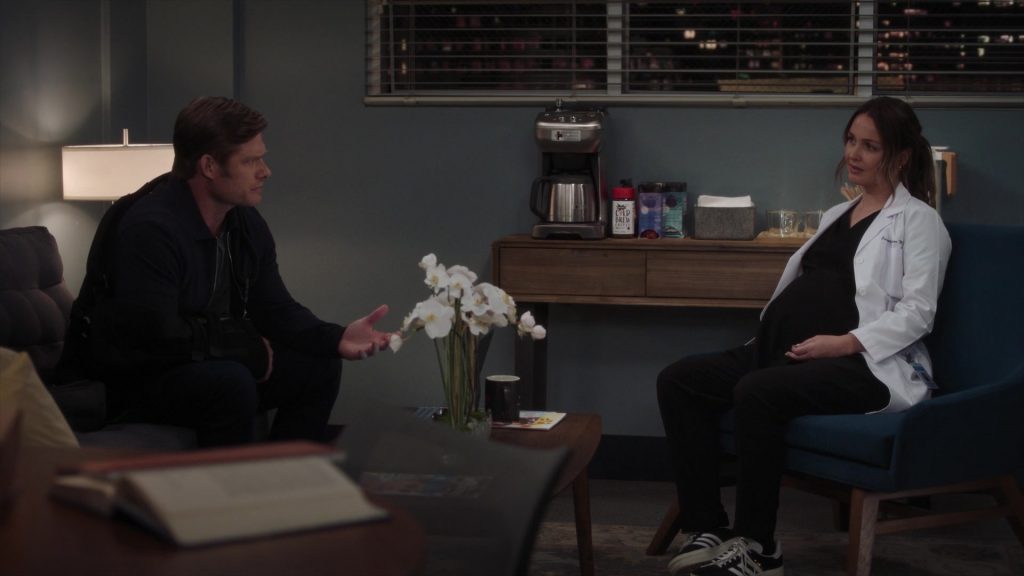 Adidas Shoes in Greys Anatomy S22E05 “Sometimes I Feel Like a Motherless Child” (2025) (Image 4)
