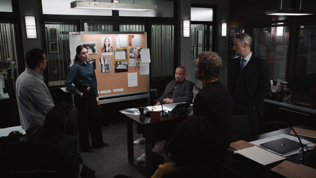 Adidas Shoes in Law & Order Special Victims Unit S26E22 “Post-Rage” (2025) (Image 1)