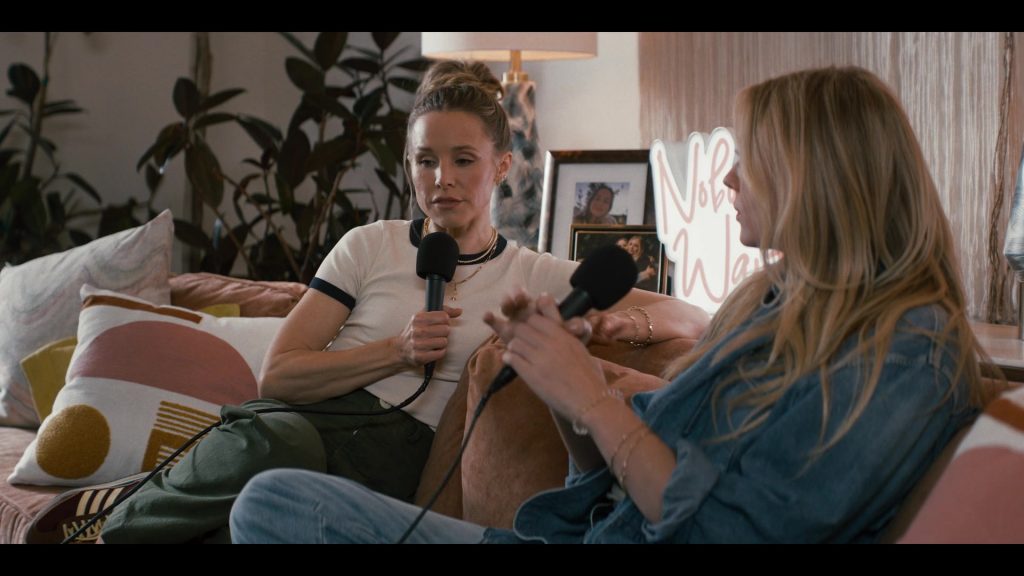 Adidas Shoes in Nobody Wants This S01E01 (2024) (Image 4)