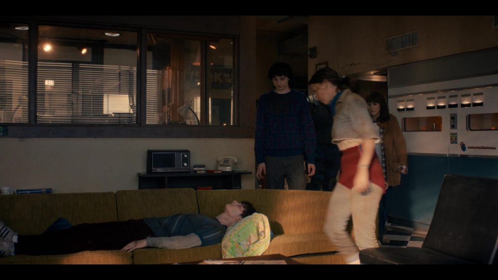 Adidas Shoes in Stranger Things S05E06 “Chapter Six – Escape From Camazotz” (2025) (Image 1)