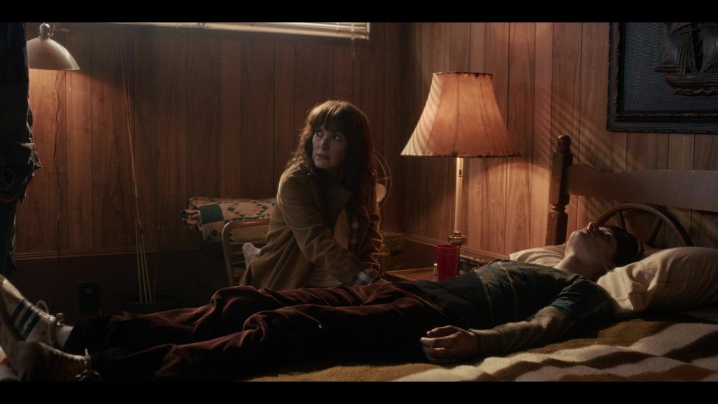 Adidas Shoes in Stranger Things S05E06 “Chapter Six – Escape From Camazotz” (2025) (Image 3)