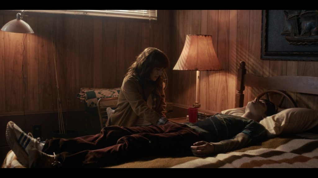 Adidas Shoes in Stranger Things S05E06 “Chapter Six – Escape From Camazotz” (2025) (Image 4)