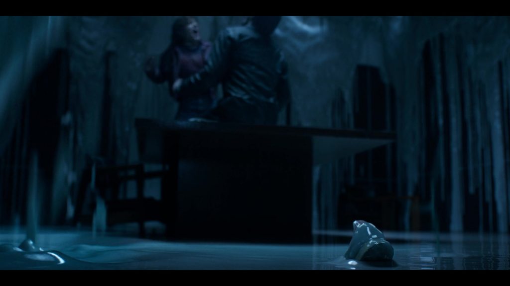 Adidas Shoes in Stranger Things S05E06 “Chapter Six – Escape From Camazotz” (2025) (Image 8)