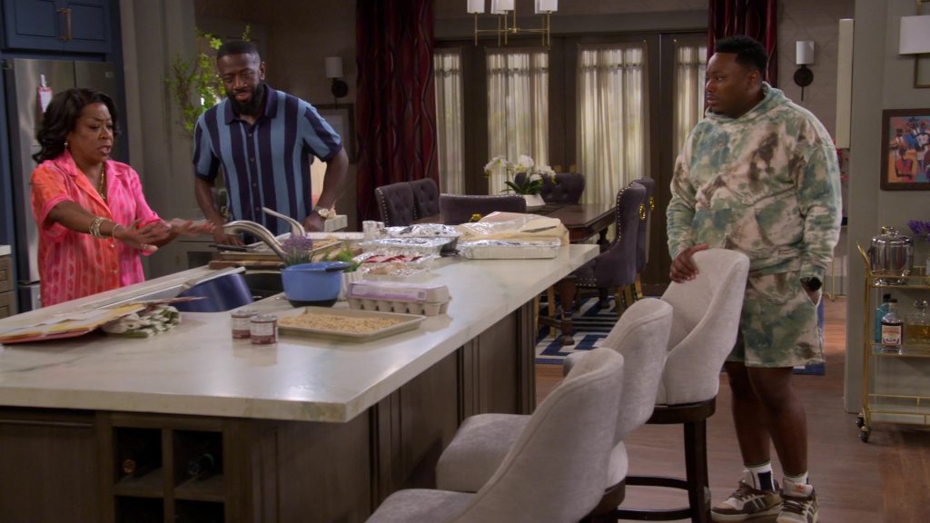 Adidas Shoes in The Neighborhood S07E04 “Welcome to the Great Beyond” (2024) (Image 37)