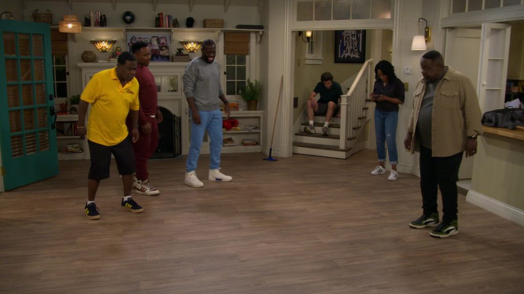 Adidas Shoes in The Neighborhood S08E04 “Welcome to Family Value” (2025) (Image 8)