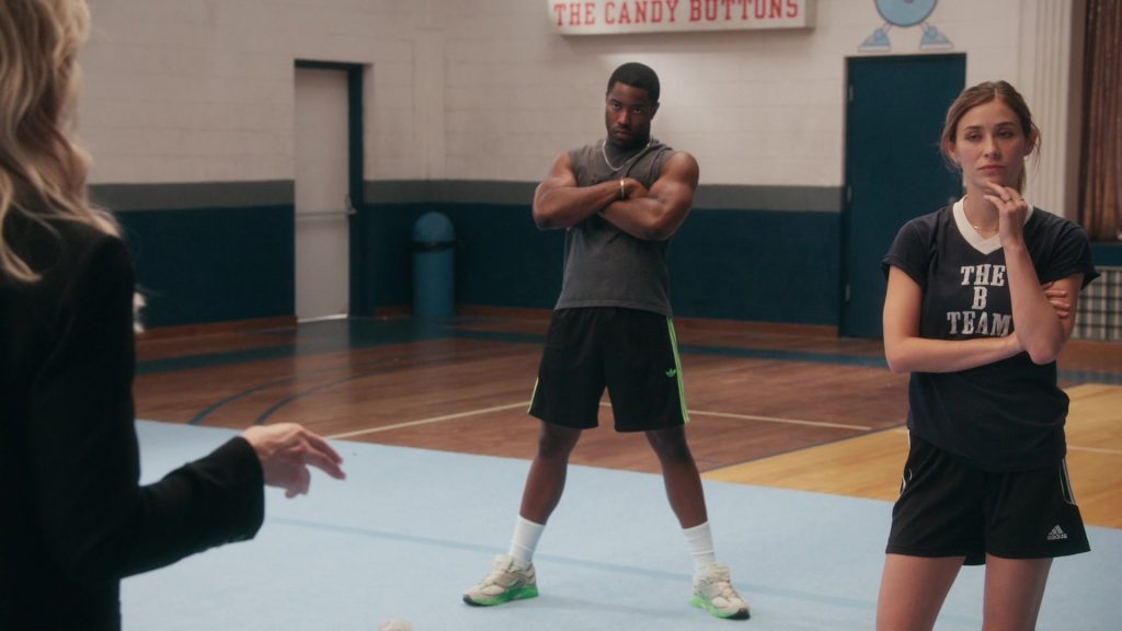 Adidas Shorts, Nike Sneakers in Stumble S01E02 “Media Day” (2025) (Image 2)