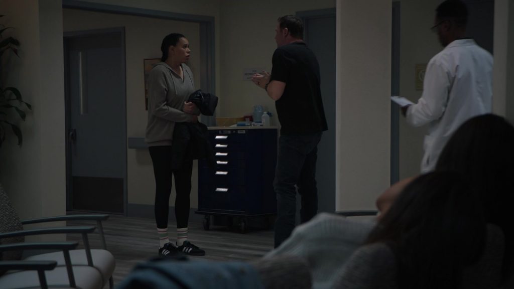 Adidas Sneakers in 9-1-1 – Lone Star S05E07 “Kiddos” (2024) (Image 3)