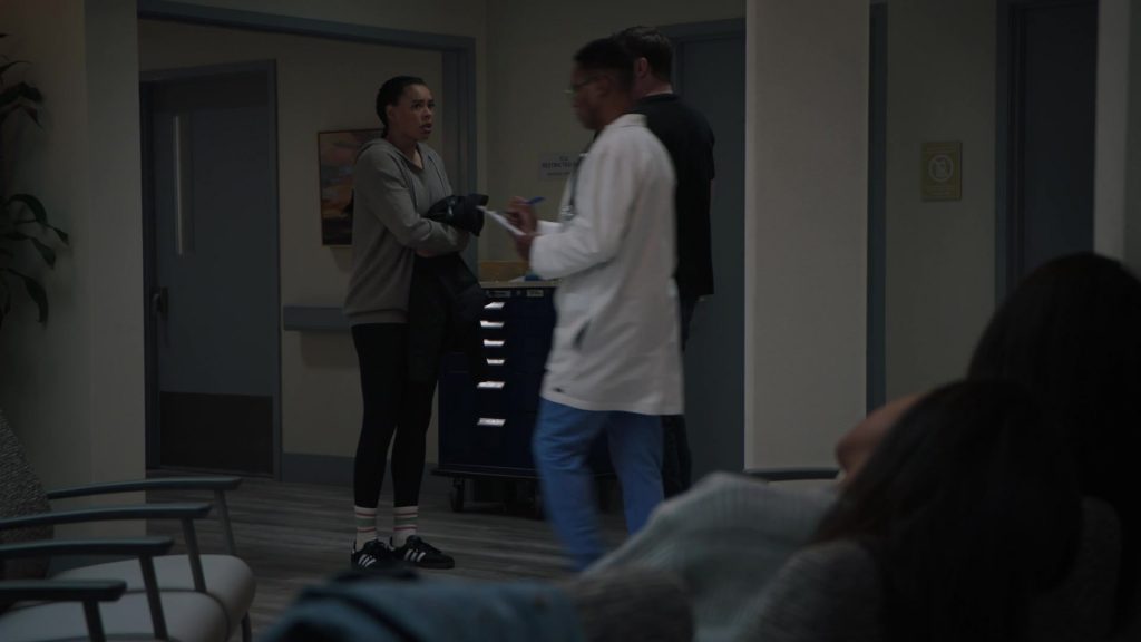 Adidas Sneakers in 9-1-1 – Lone Star S05E07 “Kiddos” (2024) (Image 4)