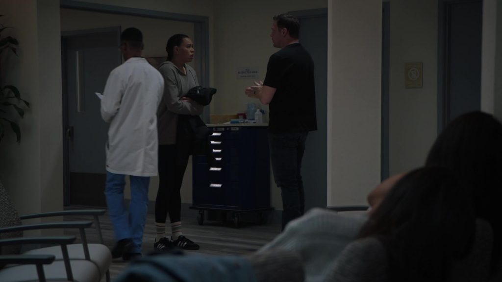 Adidas Sneakers in 9-1-1 – Lone Star S05E07 “Kiddos” (2024) (Image 5)