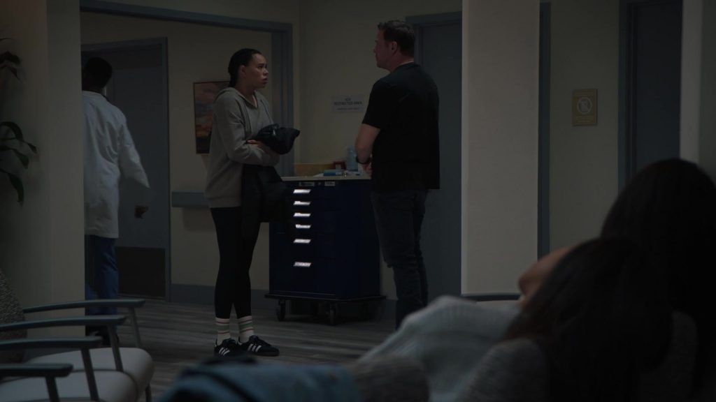 Adidas Sneakers in 9-1-1 – Lone Star S05E07 “Kiddos” (2024) (Image 6)