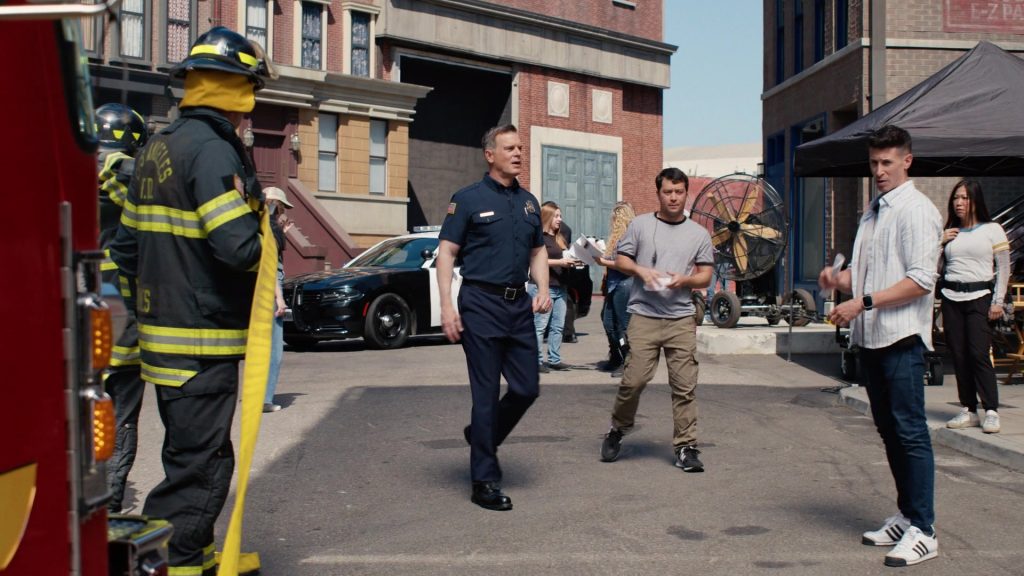 Adidas Sneakers in 9-1-1 S08E01 (2024) (Image 2)