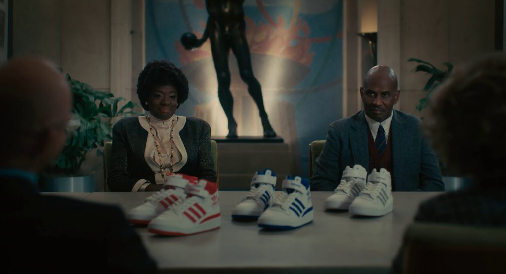 Adidas Sneakers in Air (2023) (Image 1)
