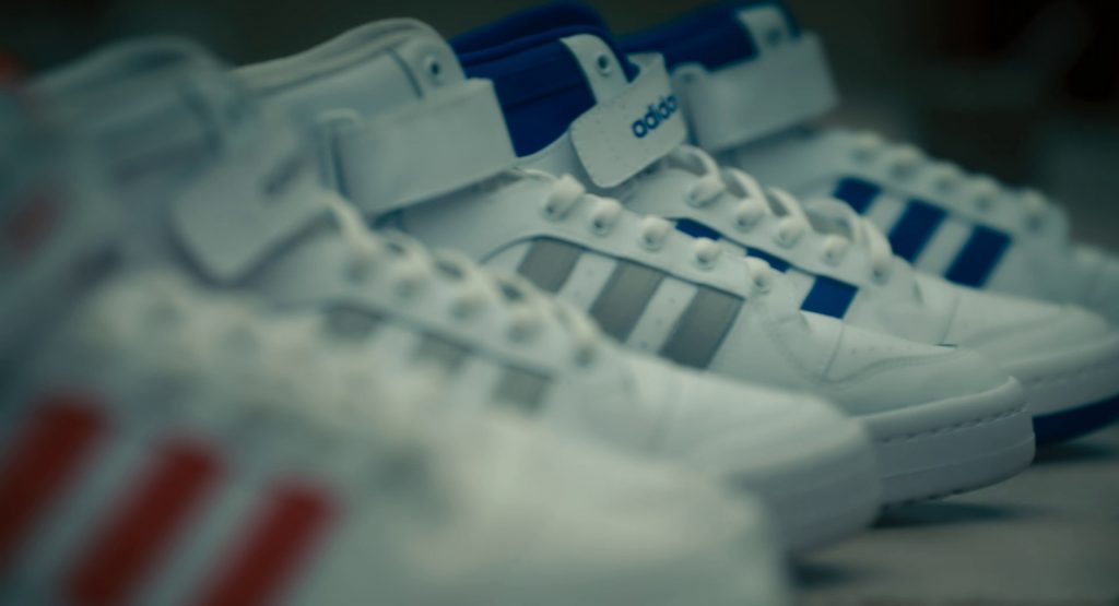 Adidas Sneakers in Air (2023) (Image 5)