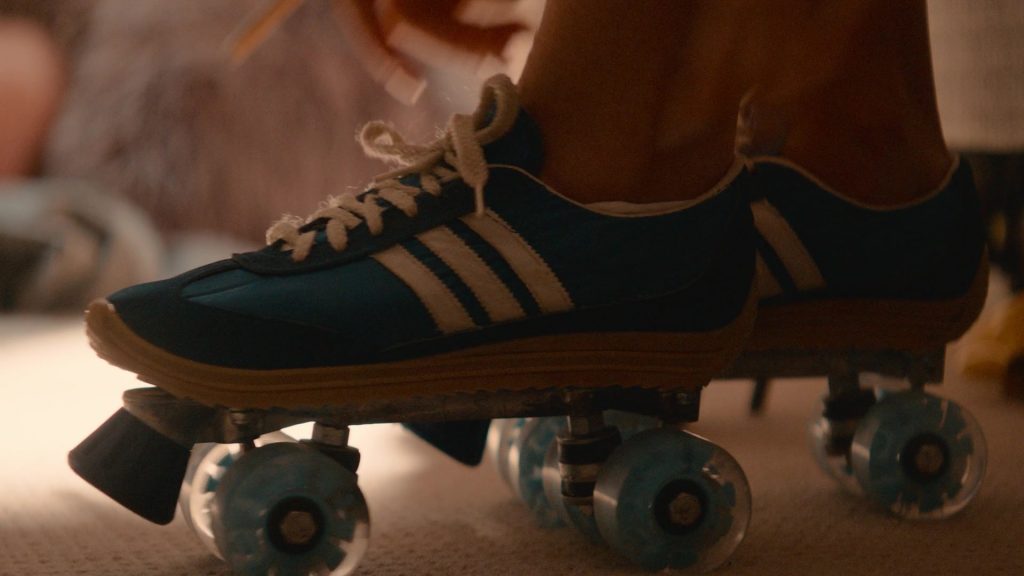 Adidas Sneakers in Clipped S01E01 “White Party” (2024) (Image 5)