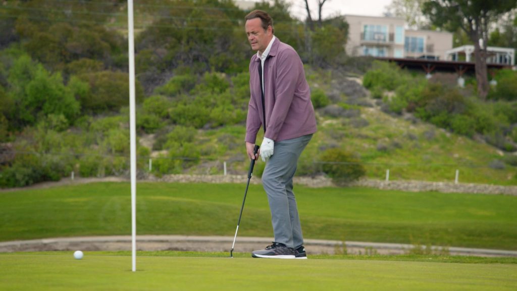 Adidas Sneakers in Curb Your Enthusiasm S12E07 “The Dream Scheme” (2024) (Image 11)
