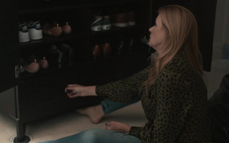 Adidas Sneakers in Dear Edward S01E03 “Stuff” (2023) (Image 1)