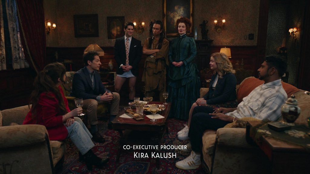 Adidas Sneakers in Ghosts S04E19 “Pinkus Returns” (2025) (Image 2)