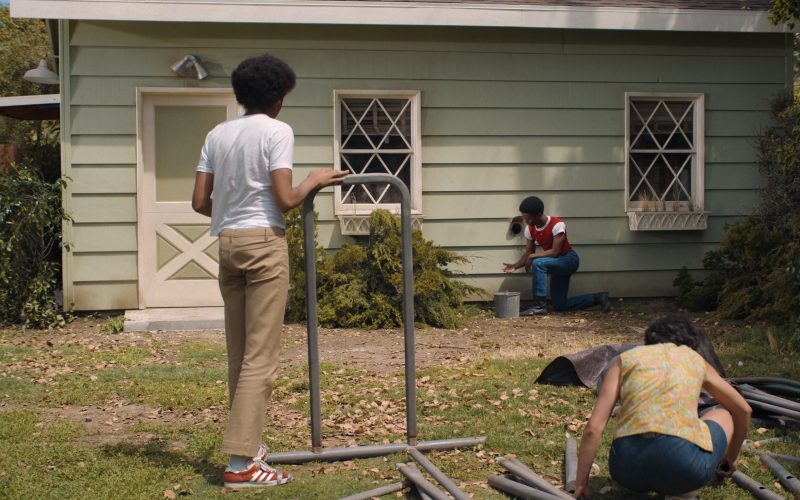 Adidas Sneakers in Government Cheese S01E04 “A Long Road Home” (2025) (Image 1)