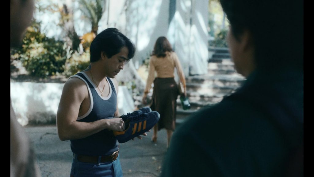 Adidas Sneakers in Griselda S01E04 “Middle Management” (2024) (Image 2)