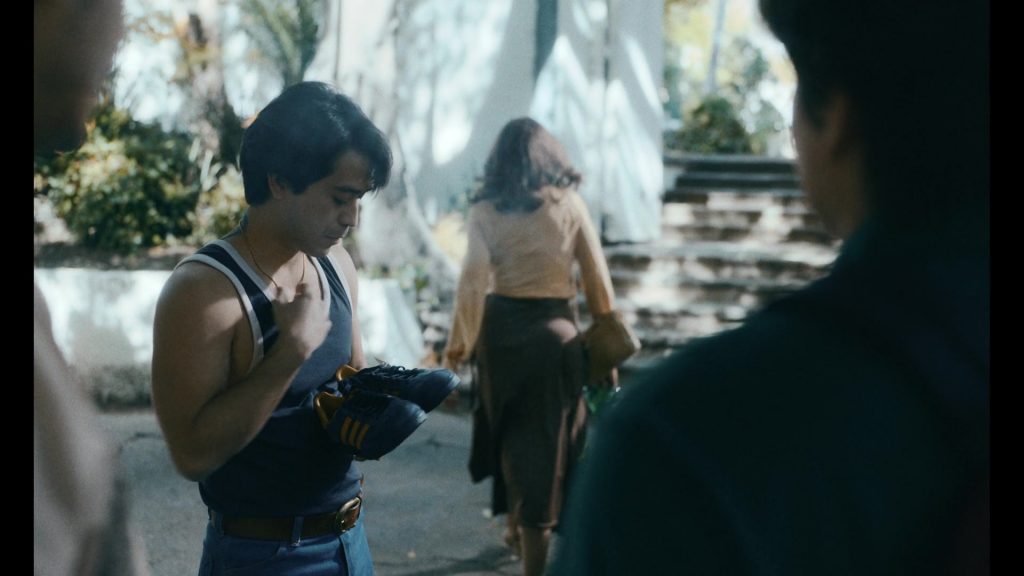 Adidas Sneakers in Griselda S01E04 “Middle Management” (2024) (Image 3)
