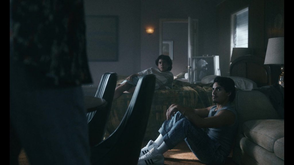 Adidas Sneakers in Griselda S01E06 “Adios, Miami” (2024) (Image 8)