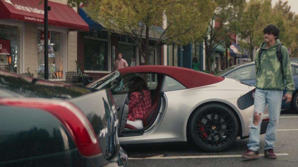 Adidas Sneakers in Grosse Pointe Garden Society S01E02 “Pests” (2025) (Image 5)