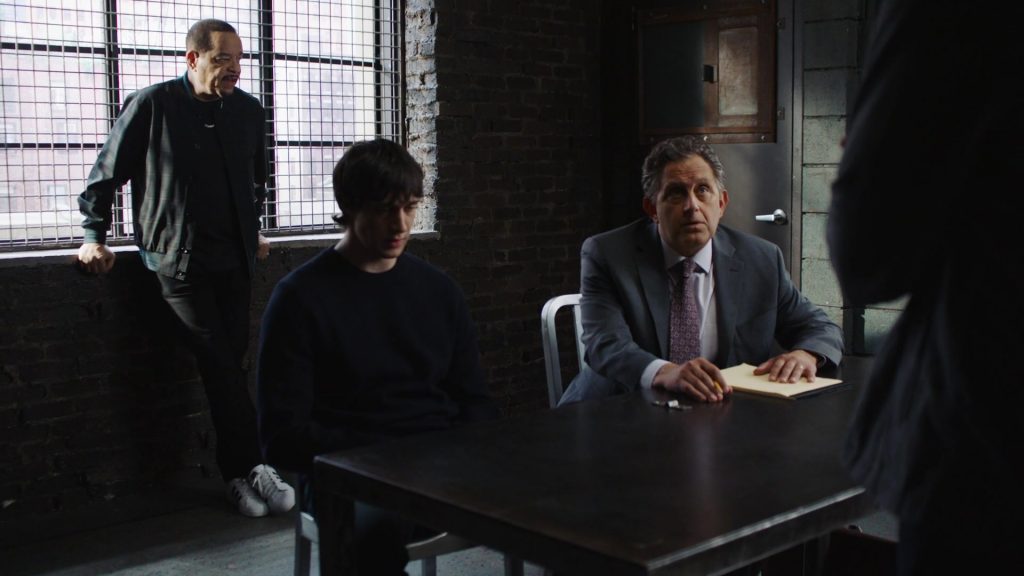 Adidas Sneakers in Law & Order – Special Victims Unit S26E01 “Fractured” (2024) (Image 5)
