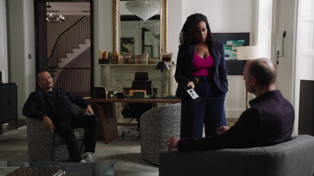 Adidas Sneakers in Law & Order – Special Victims Unit S26E03 “Divide and Conquer” (2024) (Image 1)