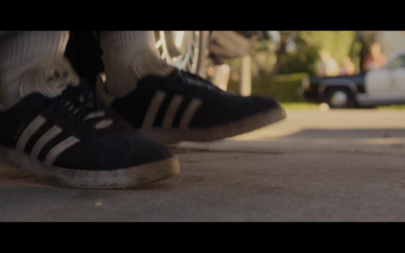 Adidas Sneakers in Monsters S01E02 (2024) (Image 1)