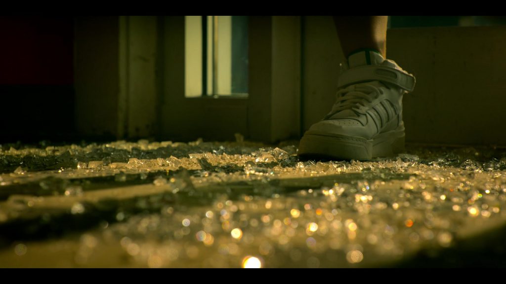 Adidas Sneakers in Outer Banks S04E07 “Mothers and Fathers” (2024) (Image 2)
