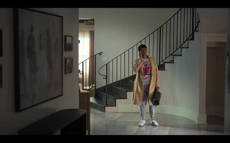 Adidas Sneakers in Reasonable Doubt S02E02 (2024) (Image 1)
