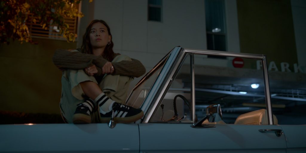 Adidas Sneakers in Shrinking S02E02 “I Love Pain” (2024) (Image 3)