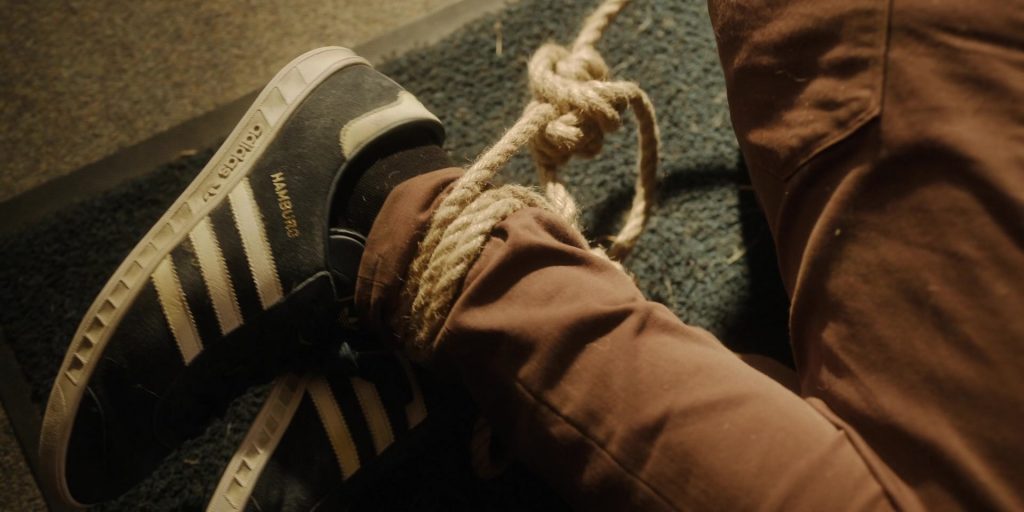 Adidas Sneakers in Slow Horses S02E05 “Boardroom Politics” (2022) (Image 1)