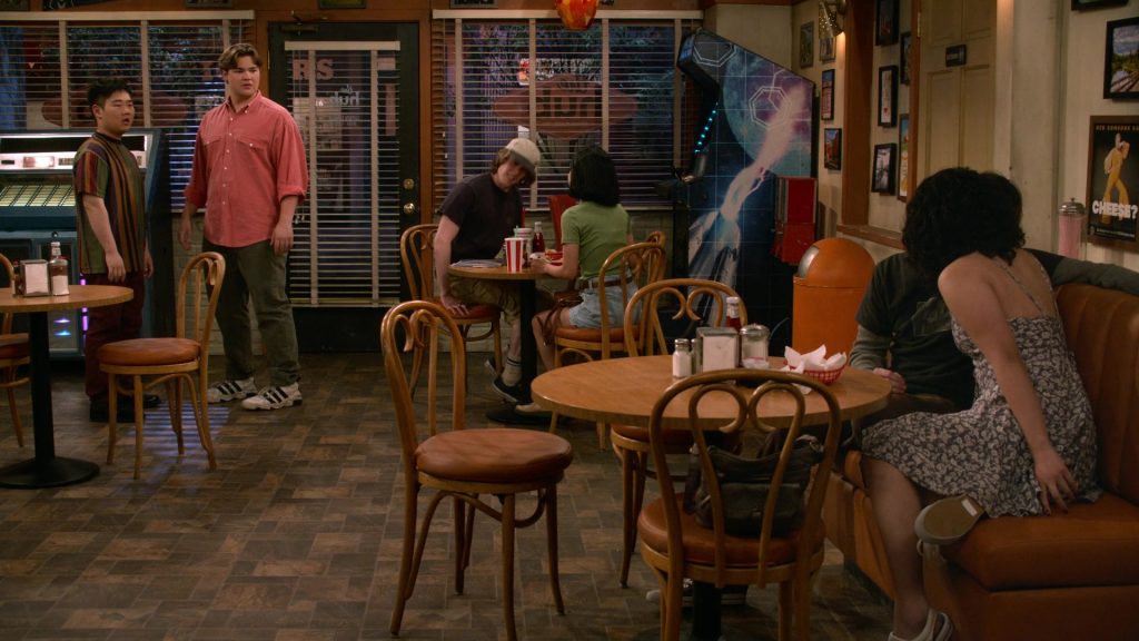Adidas Sneakers in That 90s Show S03E02 (2024) (Image 2)