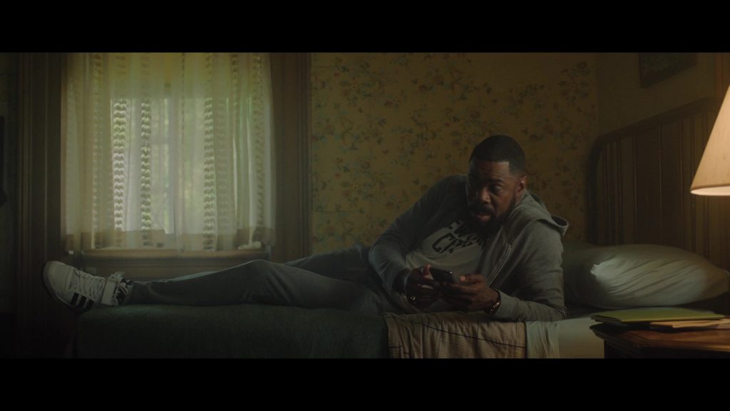 Adidas Sneakers in The Madness S01E06 “Loco” (2024) (Image 5)