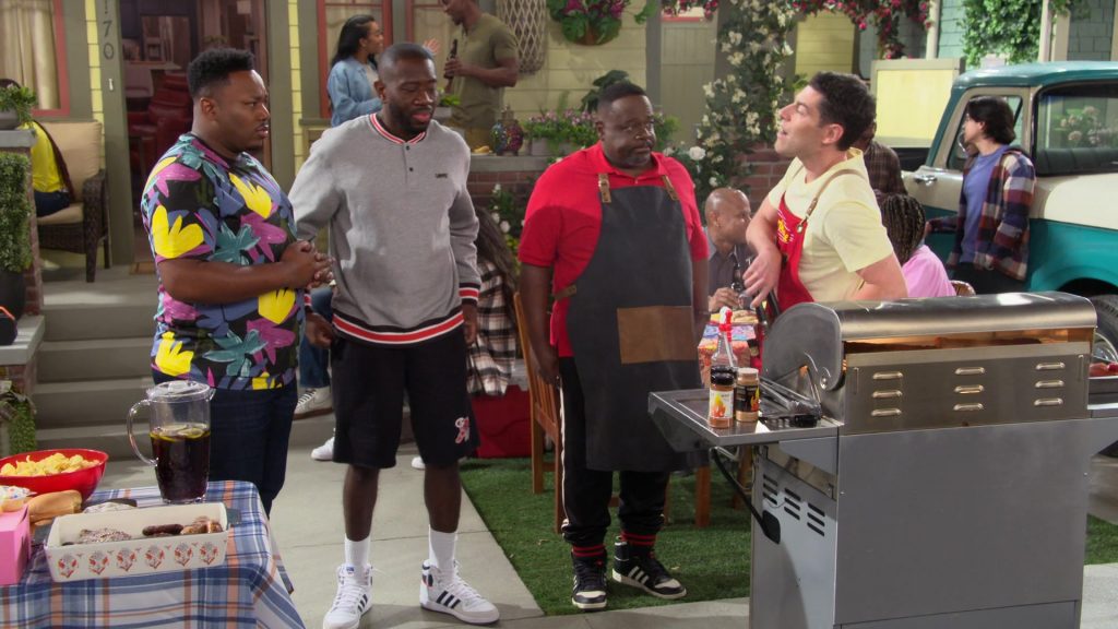 Adidas Sneakers in The Neighborhood S06E01 “Welcome to the Foos Box” (2024) (Image 4)