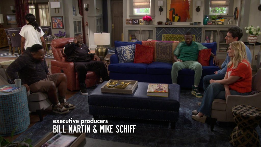 Adidas Sneakers in The Neighborhood S07E02 “Welcome to the Big Sleep” (2024) (Image 3)