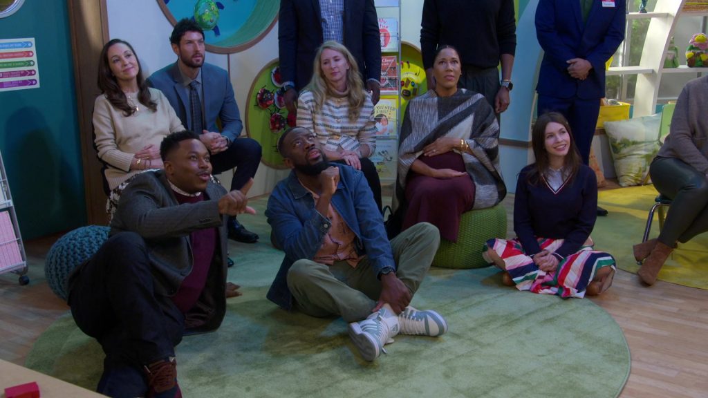 Adidas Sneakers in The Neighborhood S07E10 “Welcome to the Pickle” (2025) (Image 16)