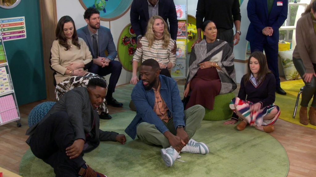 Adidas Sneakers in The Neighborhood S07E10 “Welcome to the Pickle” (2025) (Image 5)