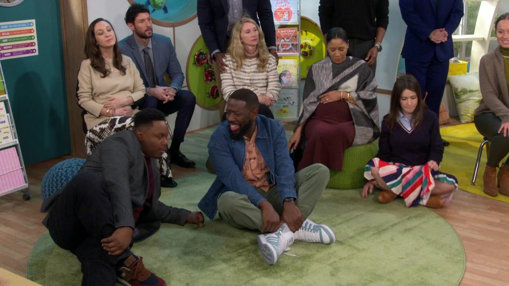 Adidas Sneakers in The Neighborhood S07E10 “Welcome to the Pickle” (2025) (Image 6)