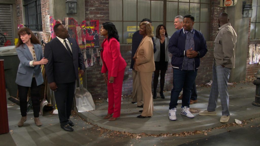Adidas Sneakers in The Neighborhood S08E06 “Welcome to the Walk of Roses” (2025) (Image 2)