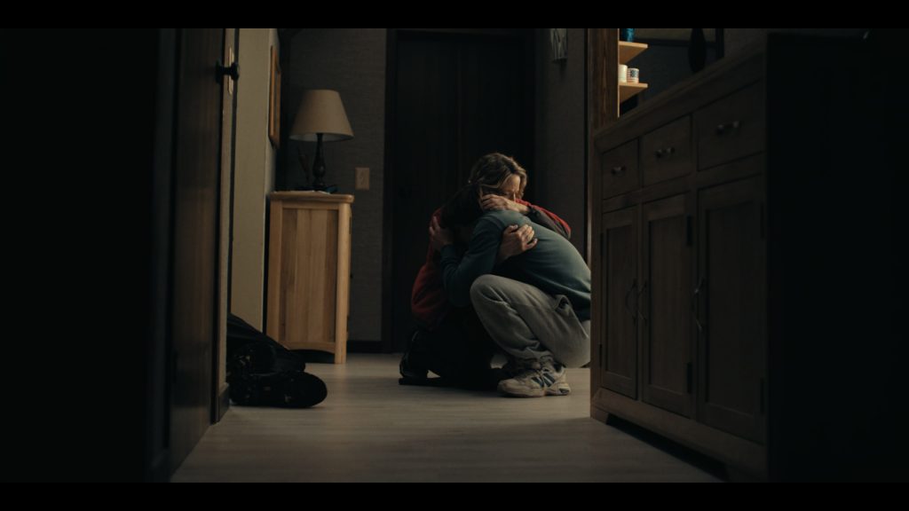 Adidas Sneakers in True Detective S04E05 “Night Country - Part 5” (2024) (Image 9)